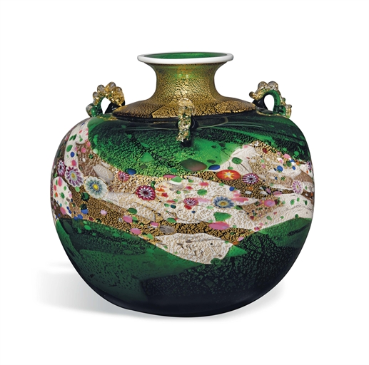 Kuroki Kuniaki (b. 1945) 
Heisei period (late 20th century) 
A various-coloured blown glass vase,