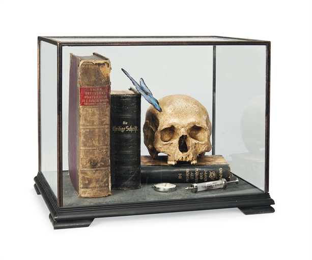 A MEMENTO MORI WITH SYRINGE 
BY DR. VIKTOR SCHROEDER, 2012 
Comprising a plaster cast of a human