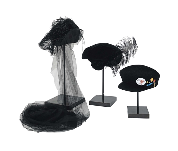 A GROUP OF THREE BLACK HATS 
VIVIENNE WESTWOOD, 21ST CENTURY 
Comprising of a black felt cap with