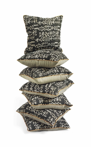 SEVEN AFRICAN MUD-CLOTH CUSHIONS 
BY COLEFAX AND FOWLER, MODERN 
Each with contrasting backing and