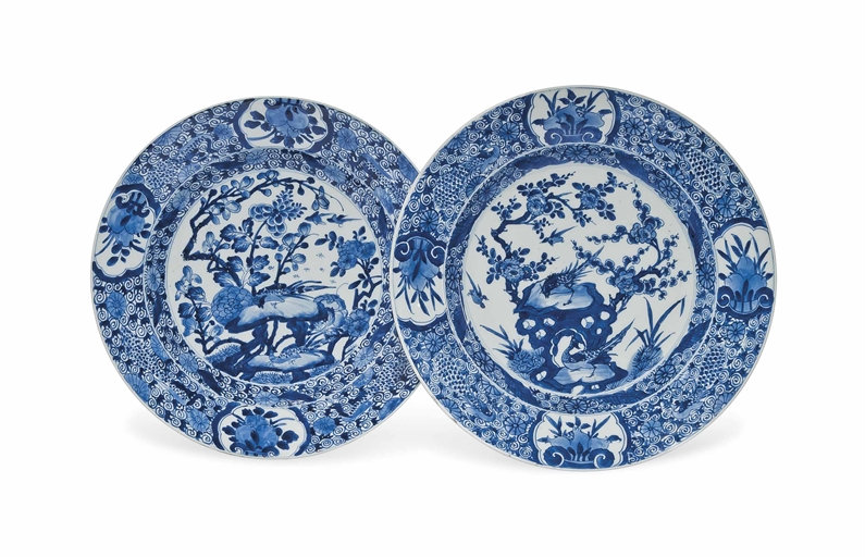 A PAIR OF CHINESE BLUE AND WHITE PORCELAIN DISHES 
KANGXI PERIOD (1662-1722) OR LATER 
Each