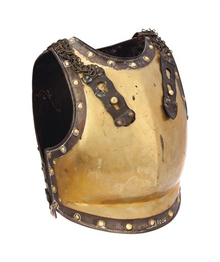 A VERY SCARCE FRENCH FIRST EMPIRE 'MDE. 1810' CARABINIER CUIRASS 
SIGNED DOBBELEAR, CIRCA 1811-14