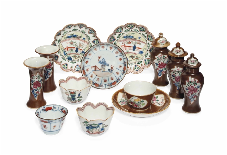 A GROUP OF EIGHT VARIOUS CHINESE VESSELS 
18TH CENTURY 
Comprising a pair of famille verte