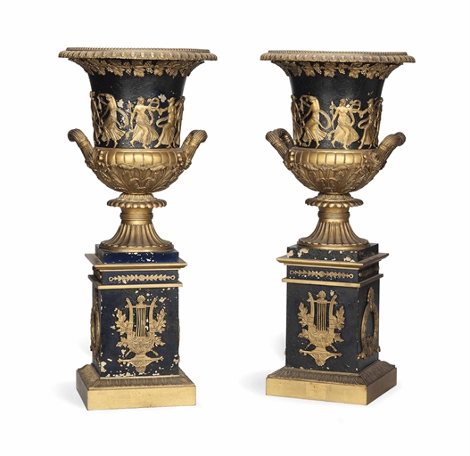 A PAIR OF FRENCH GILT AND PATINATED BRONZE URNS 
OF EMPIRE STYLE, LATE 19TH  EARLY 20TH CENTURY