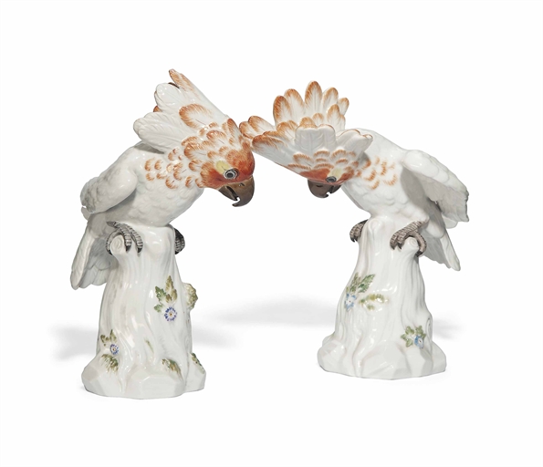 A PAIR OF MEISSEN MODELS OF COCKATOOS 
1976, BLUE CROSSED SWORDS MARK, INCISED 57A AND 578,