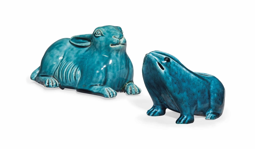 TWO CHINESE TURQUOISE-GLAZE MODELS OF ANIMALS 
KANGXI PERIOD (1662-1722) 
The first modelled as a