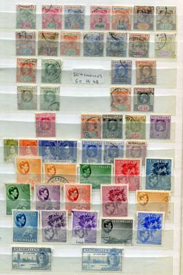 Mixed Lots & Accumulations BRITISH COMMONWEALTH M collection of 100`s stamps in a stock book incl.