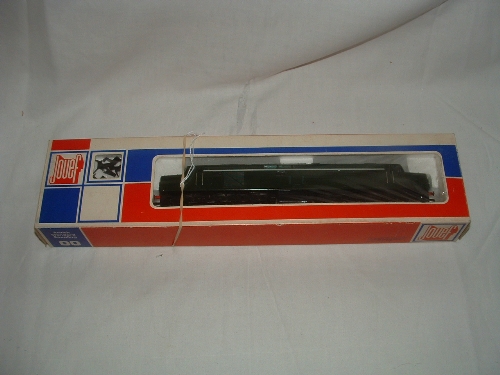 JOUEF 00 8913 BR Green Class 40. Mint Boxed with alternative couplings and Instructions.