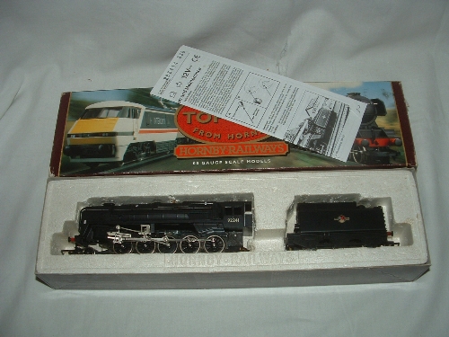 HORNBY R864 BR Black 9F 2-10-0 no 92241 Mint with Instructions in an Excellent Box.