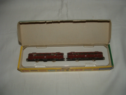 MINITRIX 2980 DB Maroon 2 Car Rail Bus - Excellent with Instructions in a Good Box