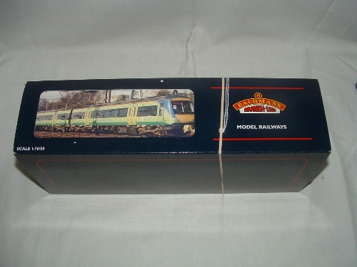 BACHMANN 32-460 Class 170/5 Turbostar 3 Car DMU in Central Trains Livery. Missing Instructions