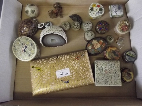 A quantity of Eastern boxes, shells, minerals, etc