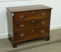 Early 19th Century chest of three drawers