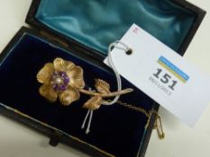 Amethyst and pearl brooch hallmarked 9ct
