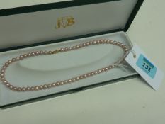 Pink pearl necklace, clasp stamped 375