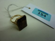 Ring set with large citrine stamped 9ct