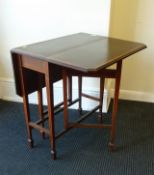 Edwardian inlaid mahogany Sutherland table, 69cm