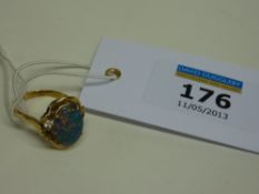 Opal ring stamped 18k