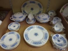 Coalport 'Revelry' dinner service - 6 place settings plus 2 extra dinner plates, lacking one dessert