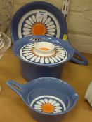 Three pieces of Norwegian Daisy Turi-Design kitchen ceramics
