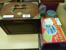 Early 20th Century bone Majong set with original instruction booklet, dominoes, old games etc
