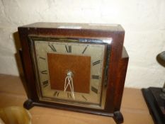 Art Deco oak cased mantle clock