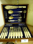 Edwardian dessert and fish service - 6 place settings, ivory handles in oak presentation case