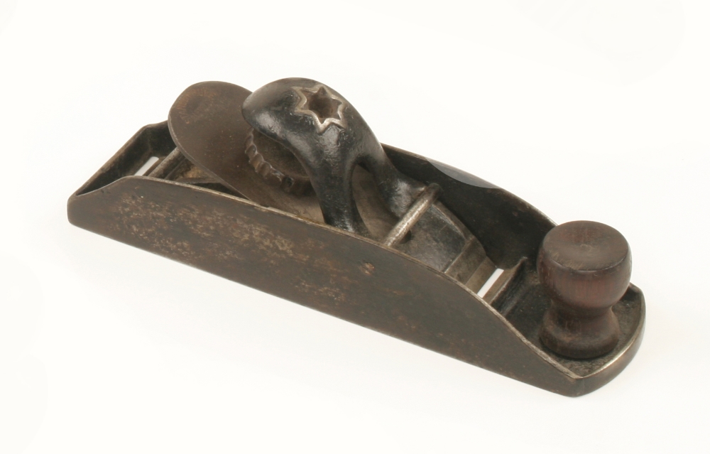 A STANLEY No 130 type 1 double end block plane with star lever cap G