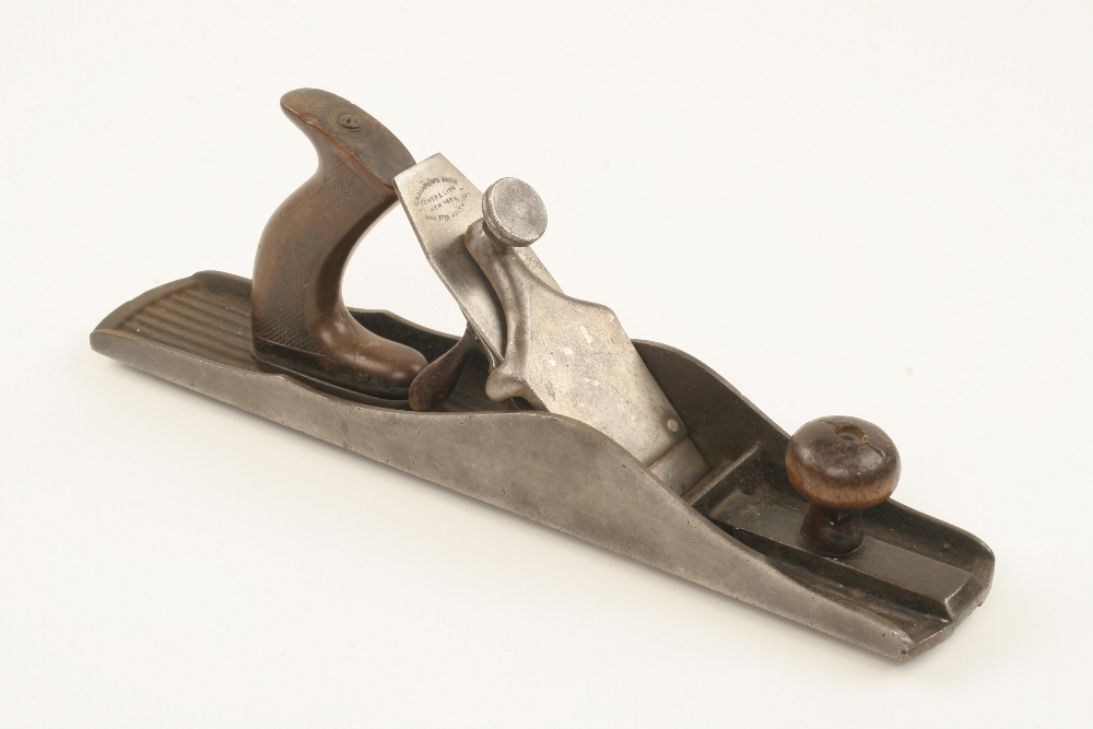 A TOWER & LYONS Chaplin`s Patent 14 3/4" jack plane with corrugated sole, adjustable mouth and