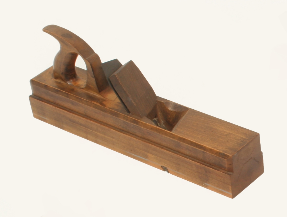 A little used 17 1/4" handled skew mouth badger plane by MATHIESON G++