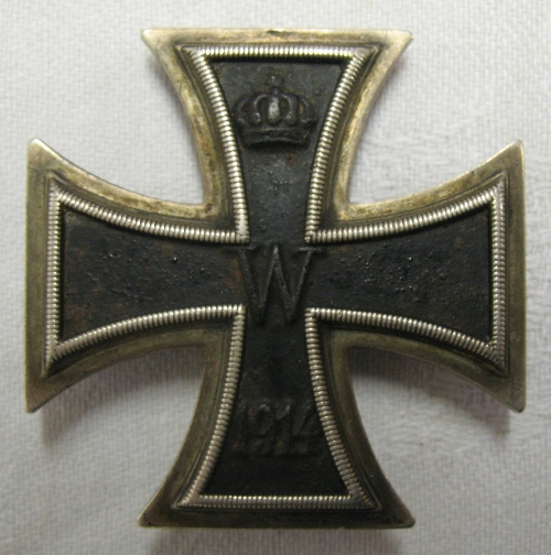 A 1914 German Iron Cross 1st Class, unknown maker K A G