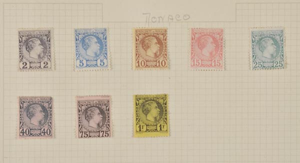 * World Stamps 1880-1950. A collection contained in a thin album and on leaves in a folder, the