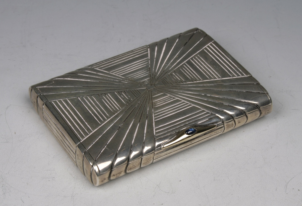 A CONTINENTAL ART DECO CIGARETTE CASE of rectangular form, with stylised geometric decoration,