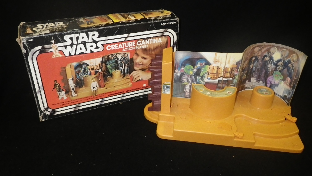 A Kenner Star Wars Creature Cantina Action Play Set, No. 39120, boxed