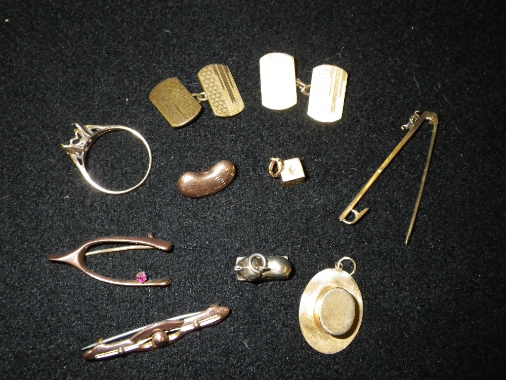 A 9ct yellow gold charm in the form of a top hat, a quantity of other gold and plated items (a lot)