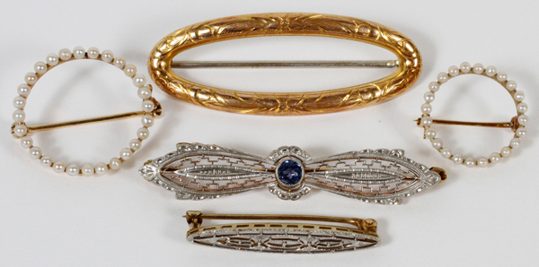 14 KT BROOCHES, THREE, PLUS TWO OTHERS: One open center yellow gold. Measuring H. 5/8" x W. 1 5/