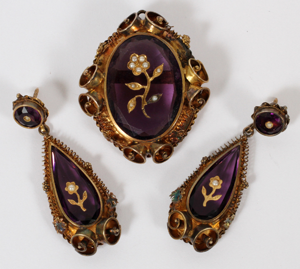 AMETHYST & 14 KT. GOLD PENDANT/BROOCH & EARRINGS: earrings, 1 7/8" H. and brooch, 1 1/2" x 1 1/4",