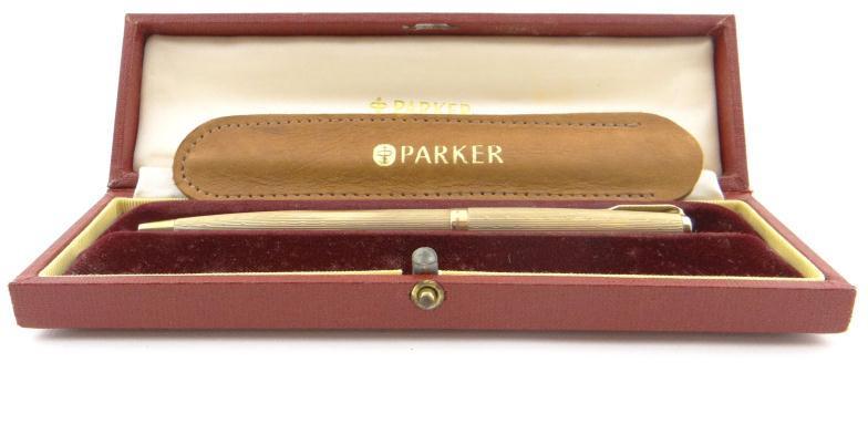 9ct gold cased Parker ballpoint pen together with an unassociated box : For Condition Reports Please