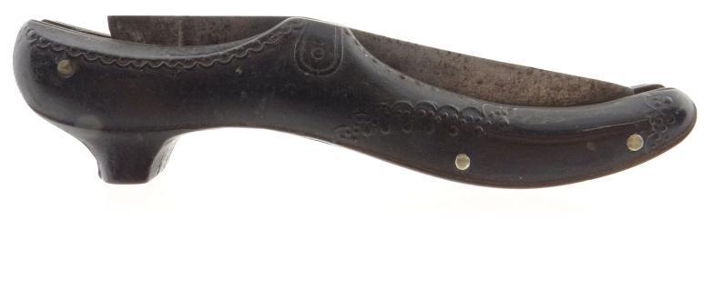 19th Century novelty steel bladed folding knife with carved horn shoe shaped handle, 7.5cm in length