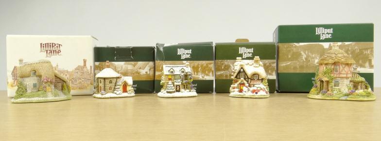 Five boxed hand painted Lilliput Lane cottages : For Condition Reports Please visit www.