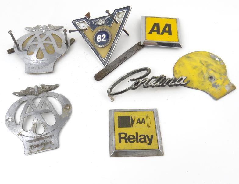 Selection of car radiator badges : For Condition Reports Please visit www.eastbourneauction.com