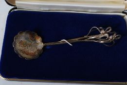 Spider orchid presentation spoon made by Harris and Sons silversmiths, Perth, Australia boxed.