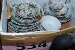 A box of Chinese porcelain part dinner service gloral spray decoration.