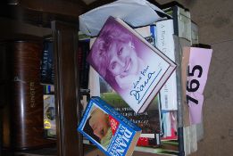 A large collection of Princess Diana / Royalty related books to include Diana In Private, Althrop,