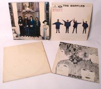 RECORDS: The Beatles Hey Jude VG+ / EX export album CPCS 106 along with The White Album (no poster