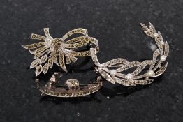 A collection of ladies jewellery to include 2 brooches with mirror`d stones and set pearls to