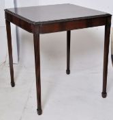 A good quality late Victorian / Edwardian mahogany centre table. Raised on reeded square tapered