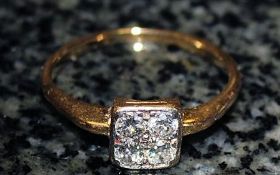 A diamond 18k ring approx 40pts. Size T
