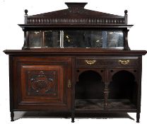 Victorian Arts & Crafts solid oak mirror back sideboard / dresser. The turned legs supporting a deep