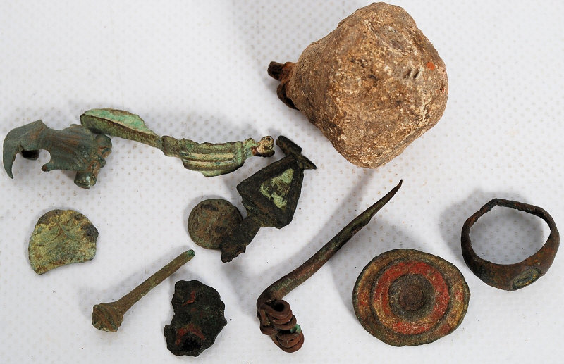 A collection of Roman period jewellery to include ring, brooches, hair pins etc.